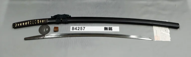 B4257【拵付刀】無銘（室町時代末期）