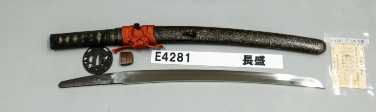 E4281【拵付脇差】長盛（室町時代末期）